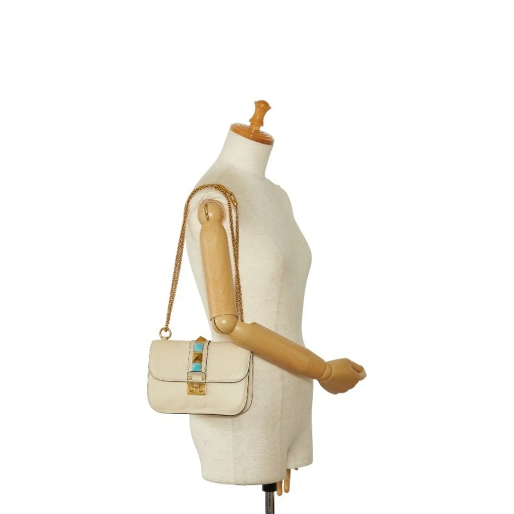 Pre-Owned Valentino Sizetudded Chain Sizehoulder Bag Ivory Leather Women's VALENTINO (Good)