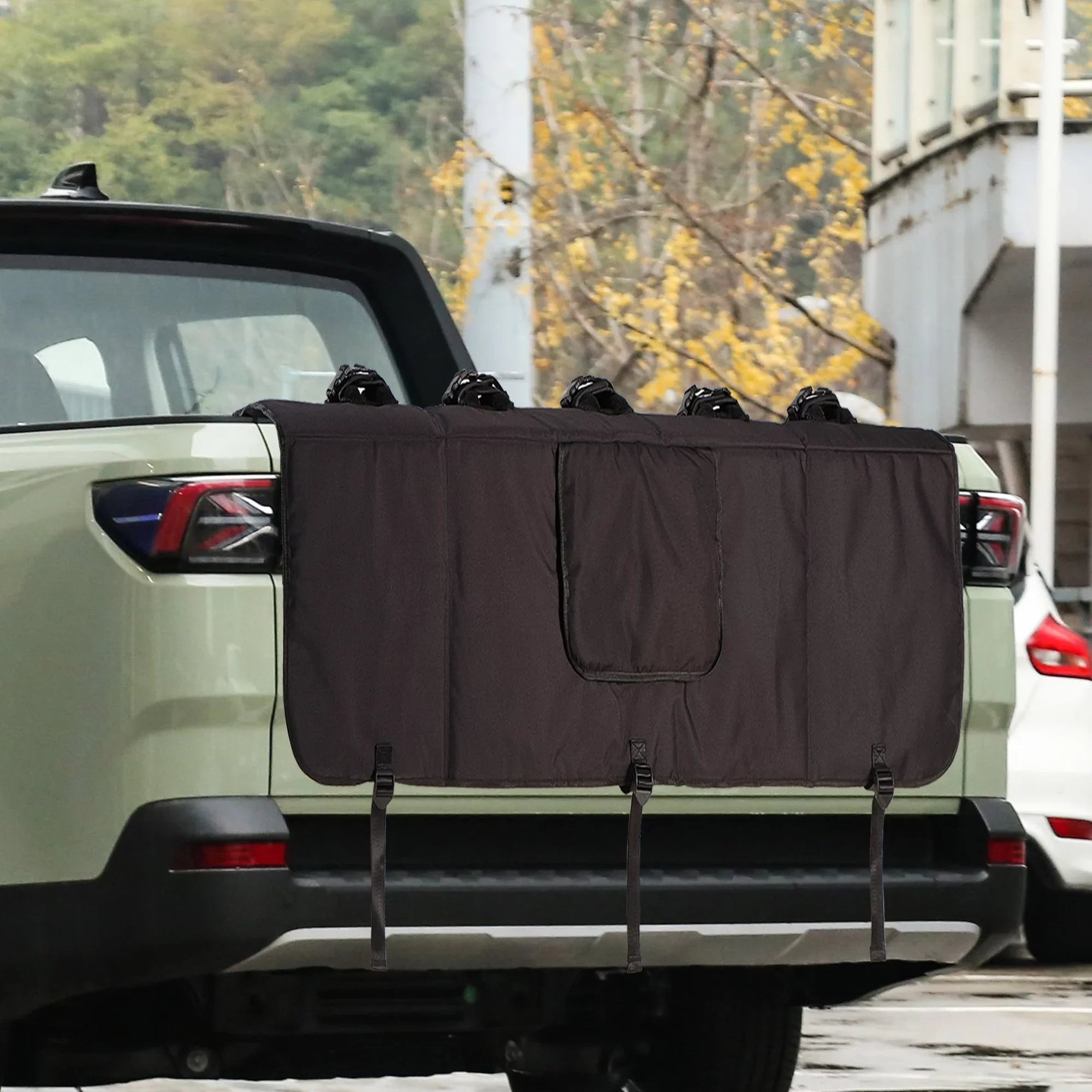 LUGO™ 62" Outdoors Wide Tailgate Pad for Bikes