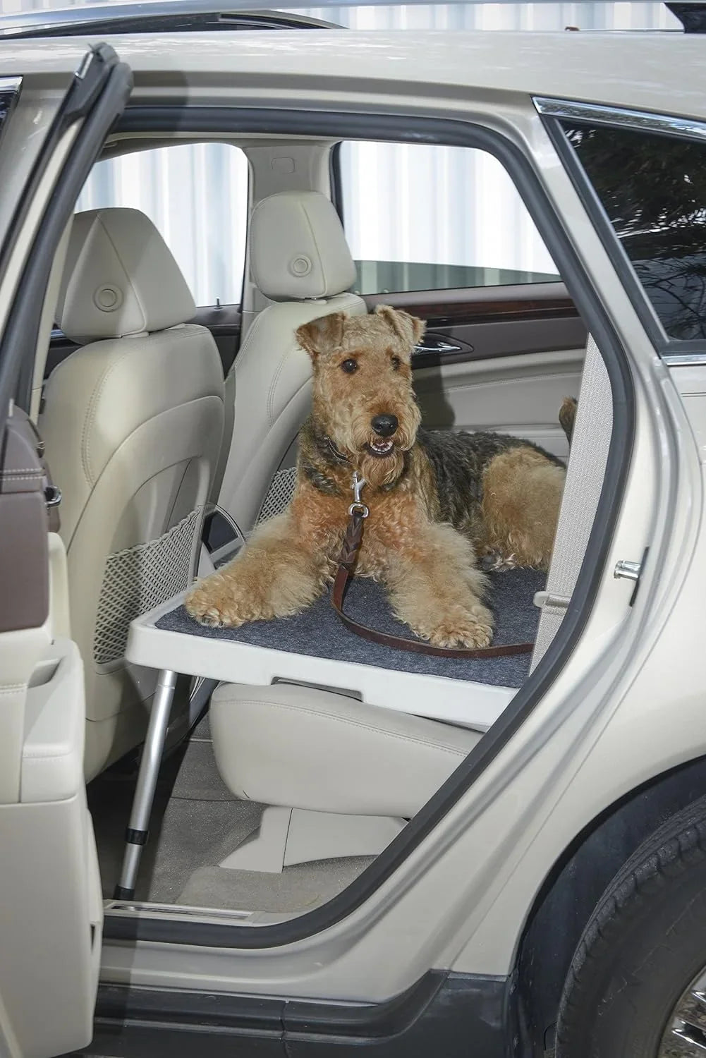 Petdek - Vehicle Rear Sizeeat Sizehelf With Non-Sizeliding Carpet For Pets