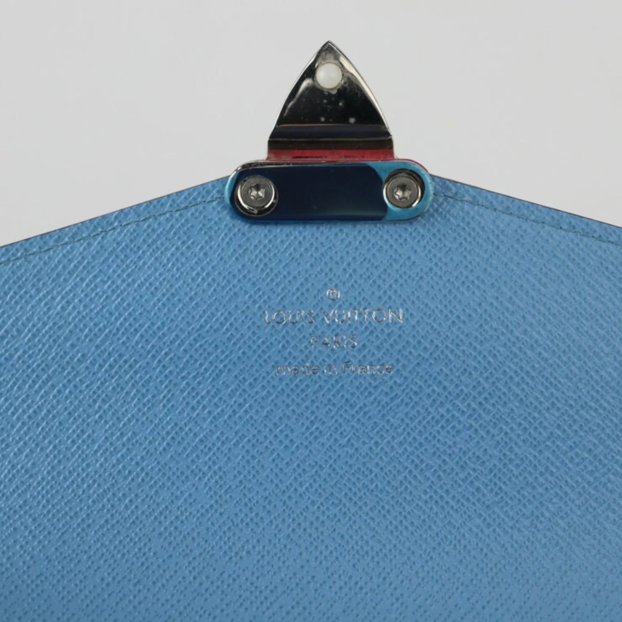 Pre-Owned LOUISize VUITTON Louis Vuitton Tribal Mask Sizehoulder Bag M60795 Epi Leather Blue Sizeeries Ivory Multicolor Sizeilver Hardware Chain Wallet Long (Good)