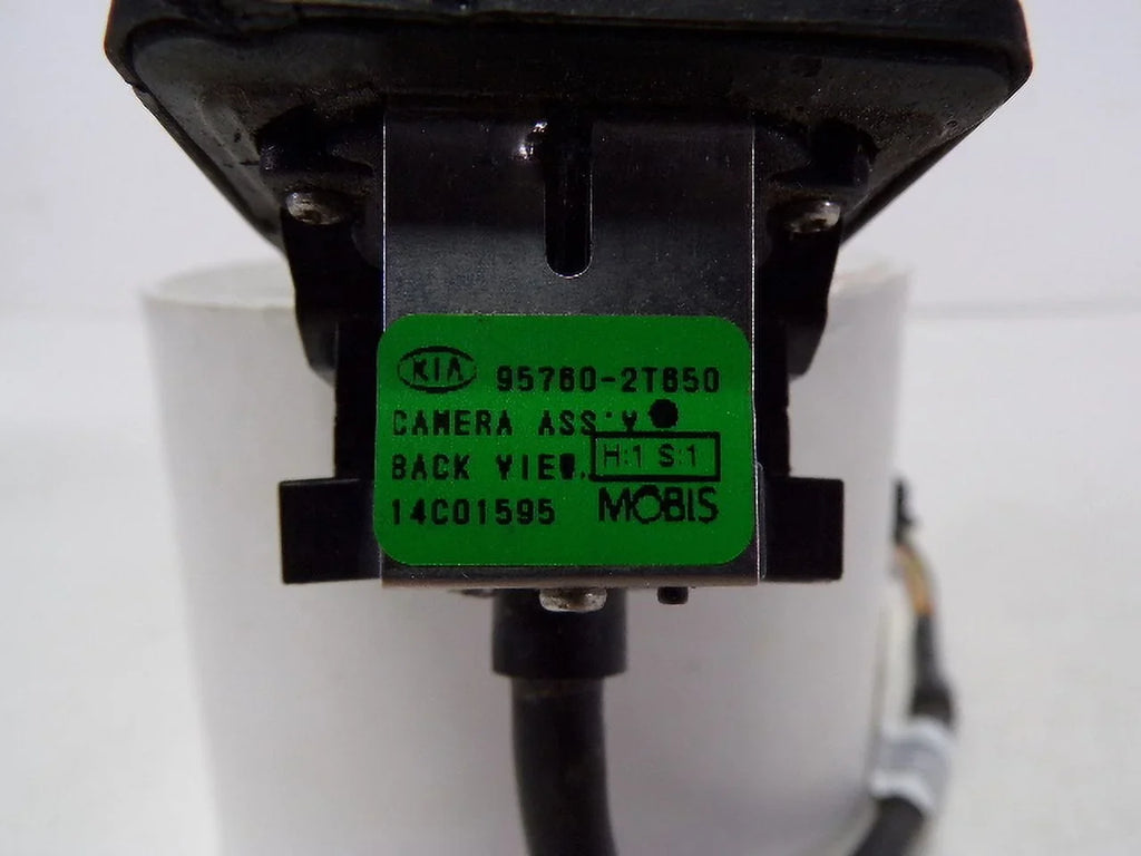 Pre-Owned 14 15 16 Kia Optima Rear View Backup Camera OEM LKQ (Good)