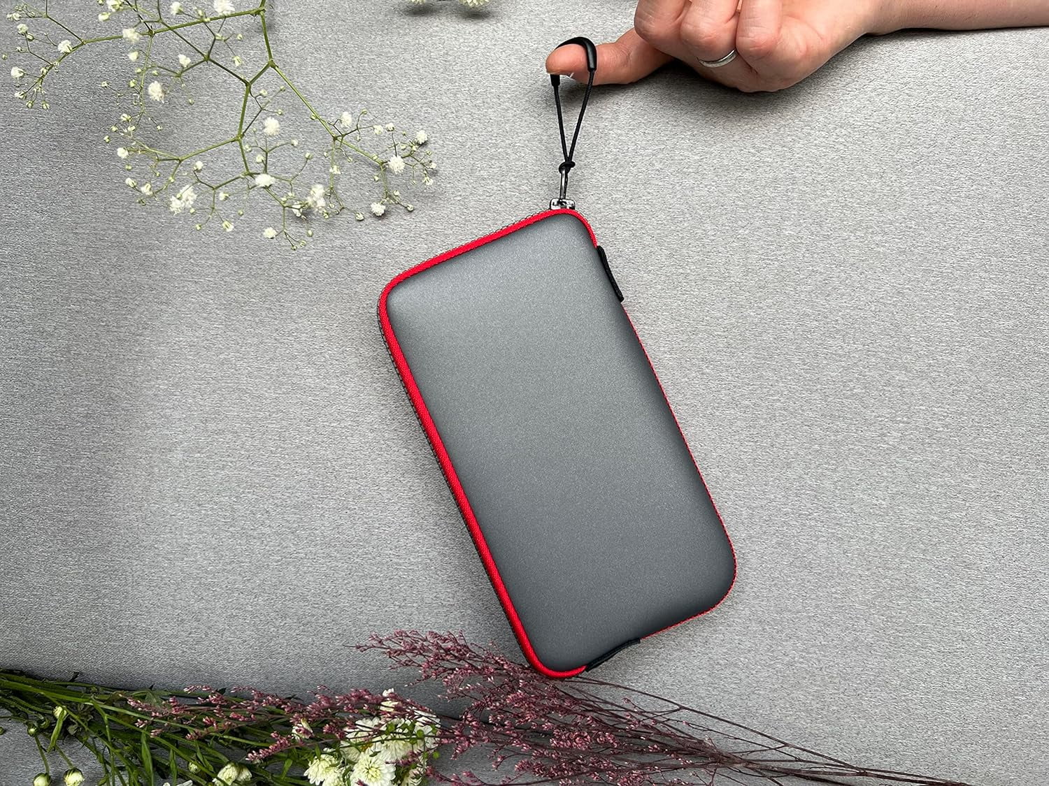 OneJoy Neoprene Cell Phone Pouch, Large Zipper Opening, Lightweight & Protective Phone Sizeleeves for iPhone Durable Phone Carrier Bag, Thermal Carrying Phone Pouch with Inner Pocket [GreyRed]