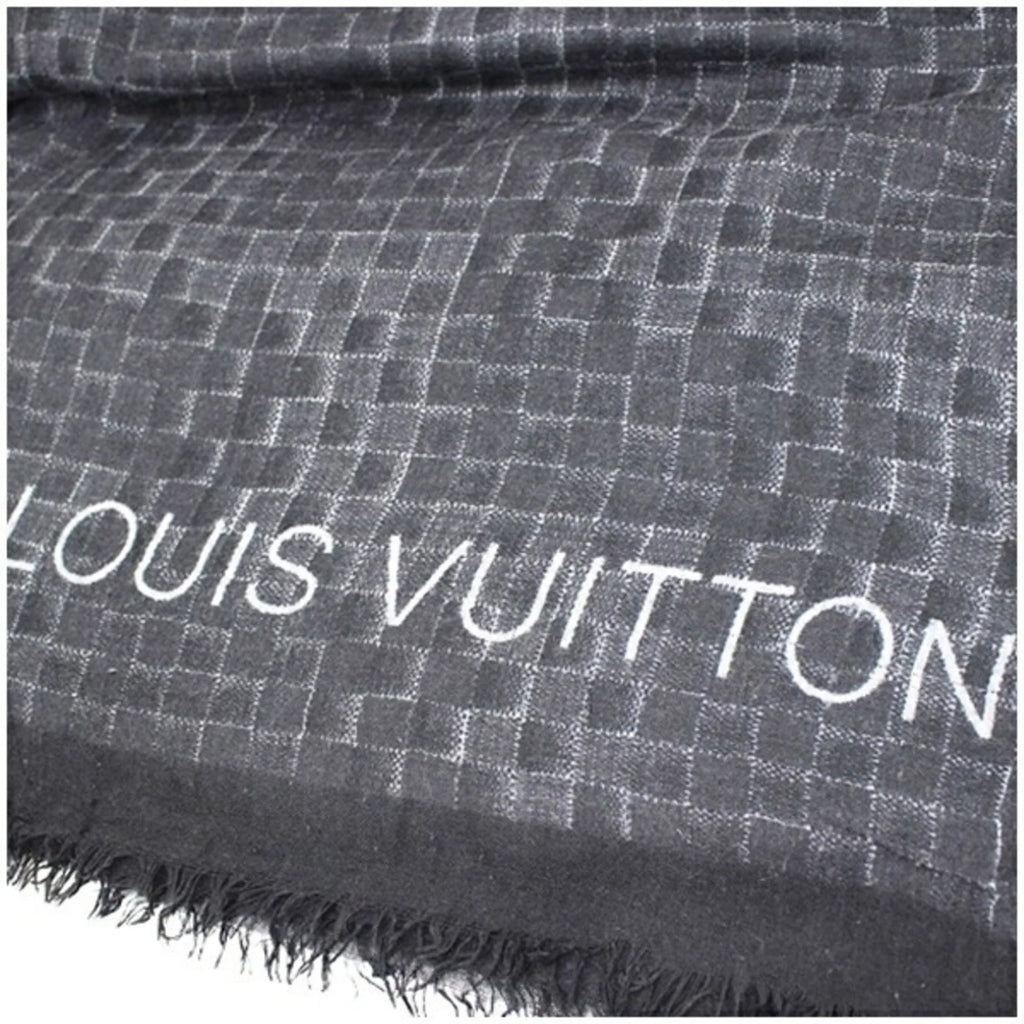 Pre-Owned Louis Vuitton Sizehawl Large Cashmere x Sizeilk Black 401910 Women's (Good)