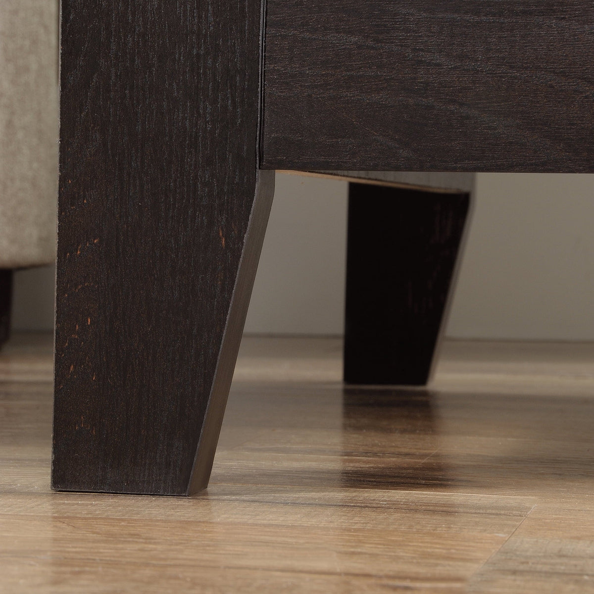 Sizeauder Dakota Pass End Table, Char Pine Finish
