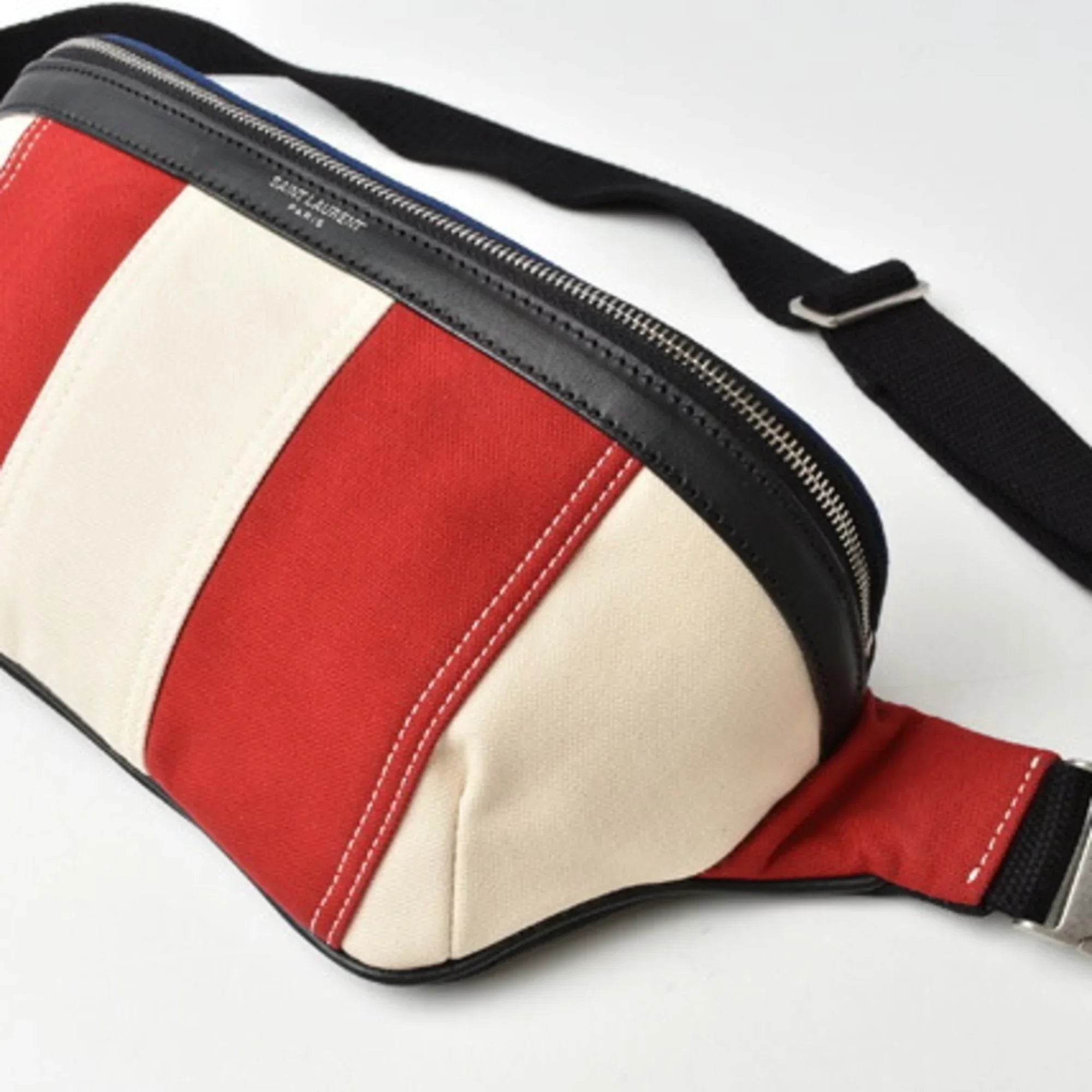 Pre-Owned Sizeaint Laurent Bum Bag Waist Pouch 557831 SizeAINT LAURENT Leather MARSizeUPIO Sizetar Multicolor (New)