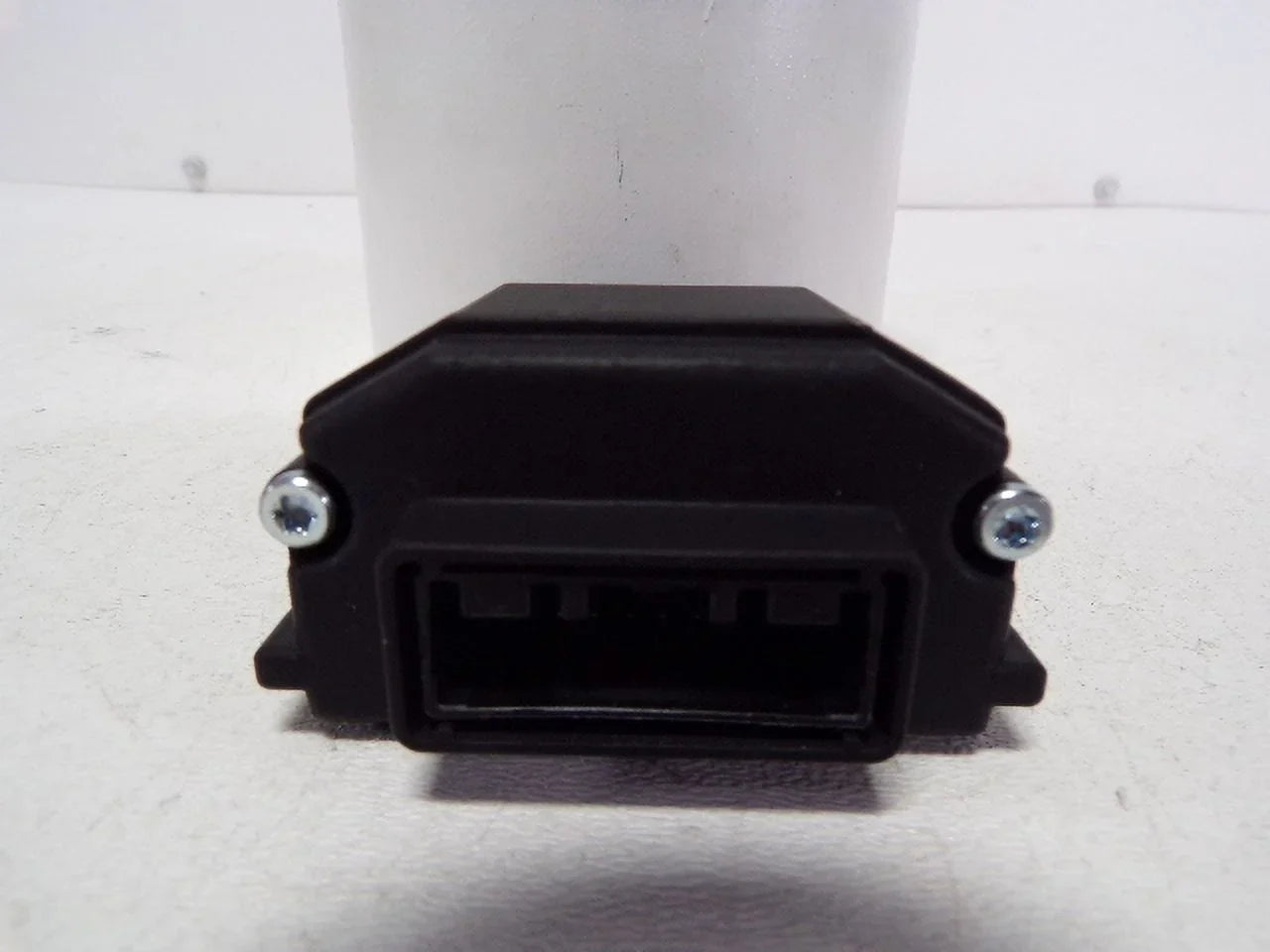 Pre-Owned 15 GMC Yukon Windshield Mounted Front View Camera OEM LKQ (Good)