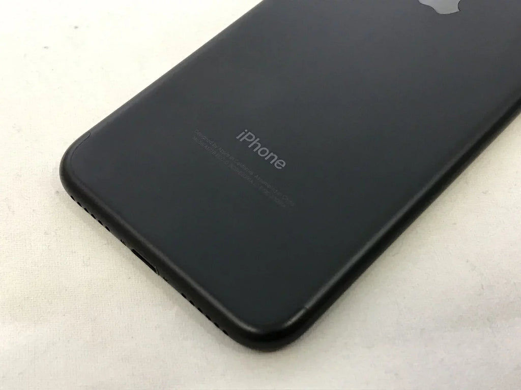 Restored Boost Mobile Apple iPhone 7 32GB Unlocked - Black (Refurbished)